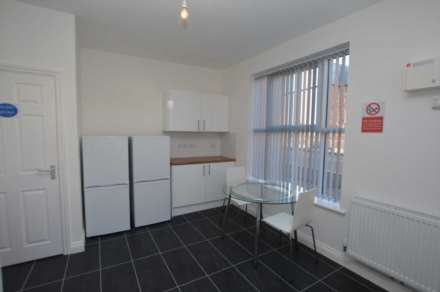 Montagu Street, Kettering, Image 3