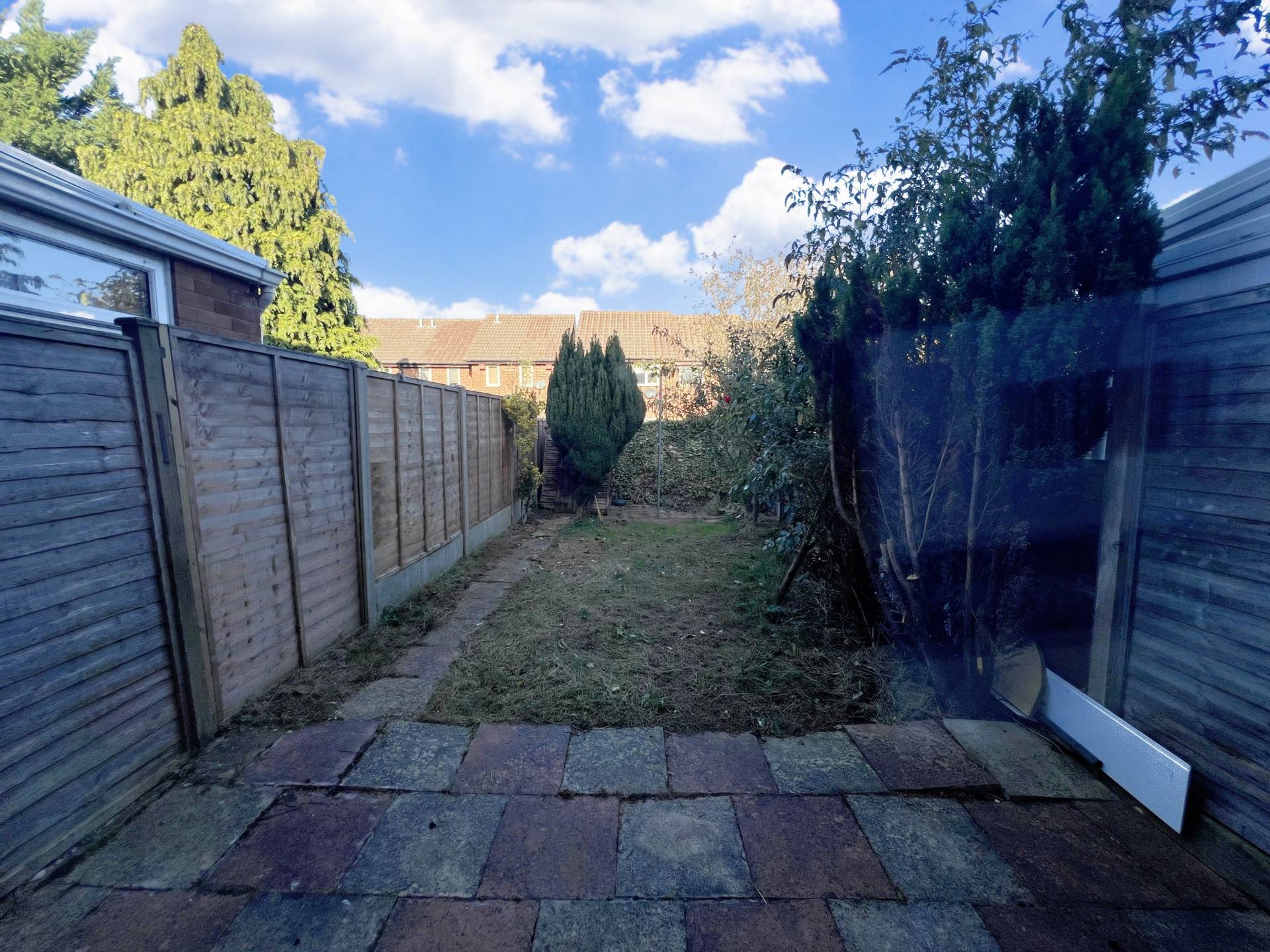 Swan Mead, Luton, Image 2