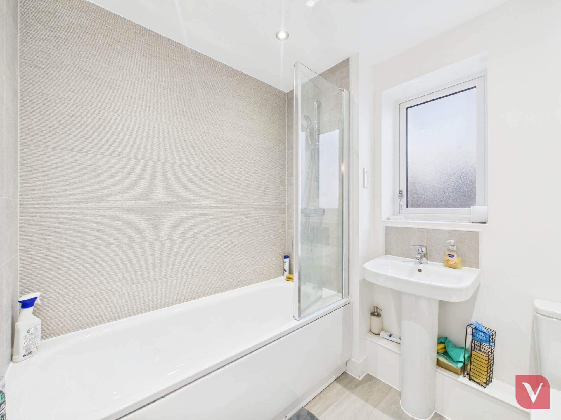 Guildford Avenue, Milton Keynes, Image 21