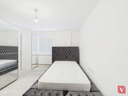 Guildford Avenue, Milton Keynes, Image 12