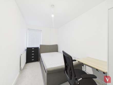 Guildford Avenue, Milton Keynes, Image 17