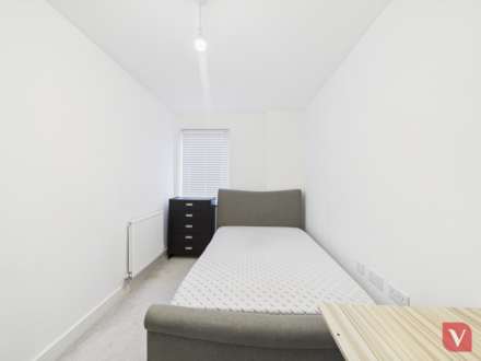 Guildford Avenue, Milton Keynes, Image 18