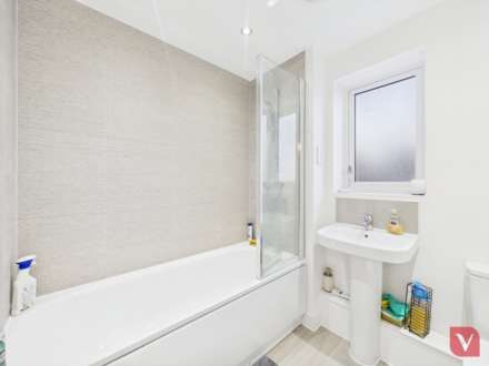 Guildford Avenue, Milton Keynes, Image 21