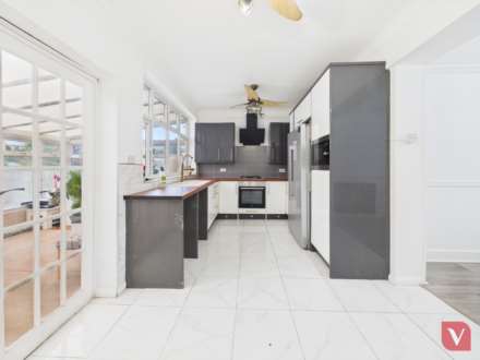 Houghton Road, Dunstable, Image 7