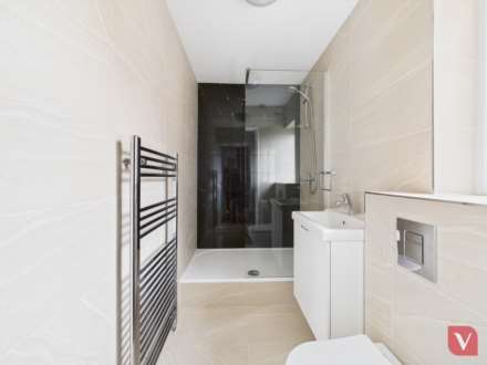 Plaiters Way, Dunstable, Image 12