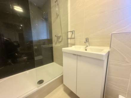 Plaiters Way, Dunstable, Image 14