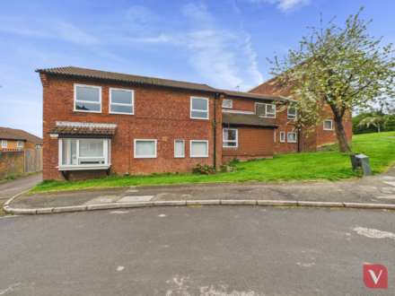 Plaiters Way, Dunstable, Image 17