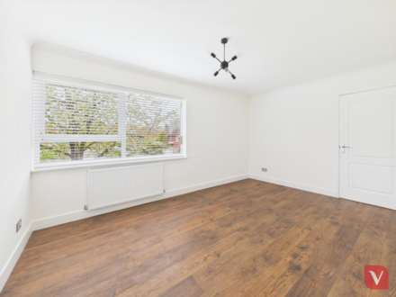 Plaiters Way, Dunstable, Image 3