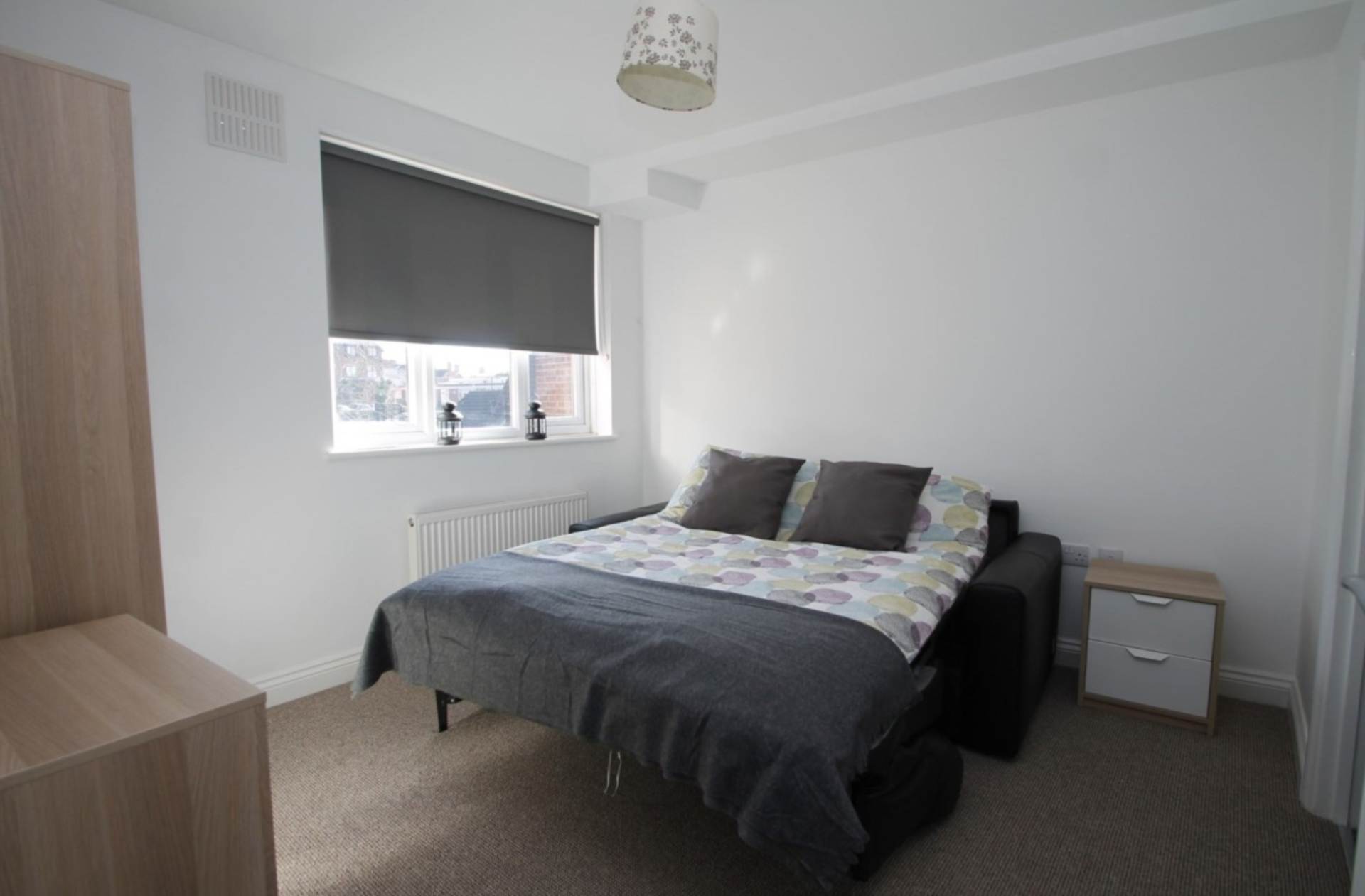 High Street, Rushden, Image 1