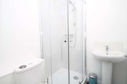 High Street, Rushden, Image 2