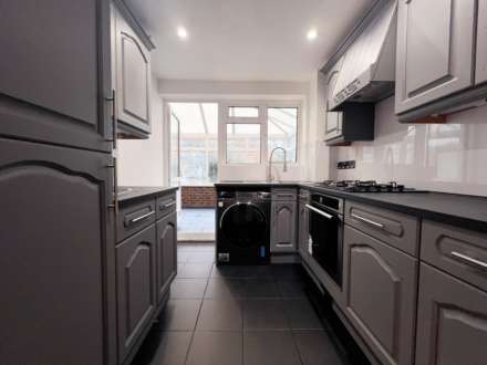 Dunsmore Road, Luton, Image 4