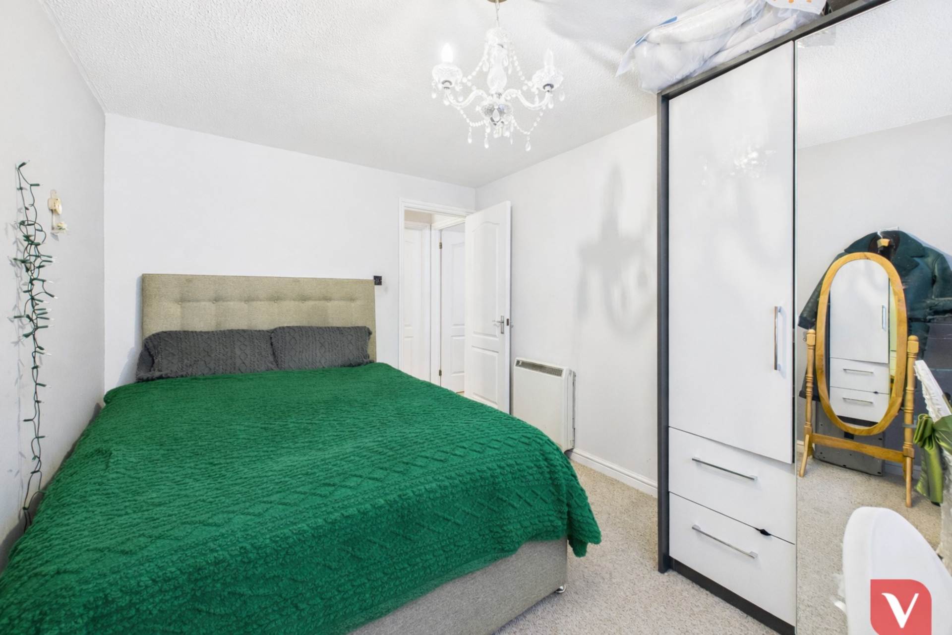 Larkspur Gardens, Luton, Image 3