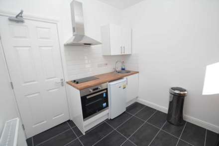 Montagu Street, Kettering, Image 4