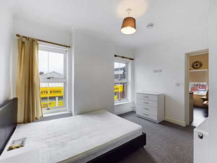 Montagu Street, Kettering, Image 5