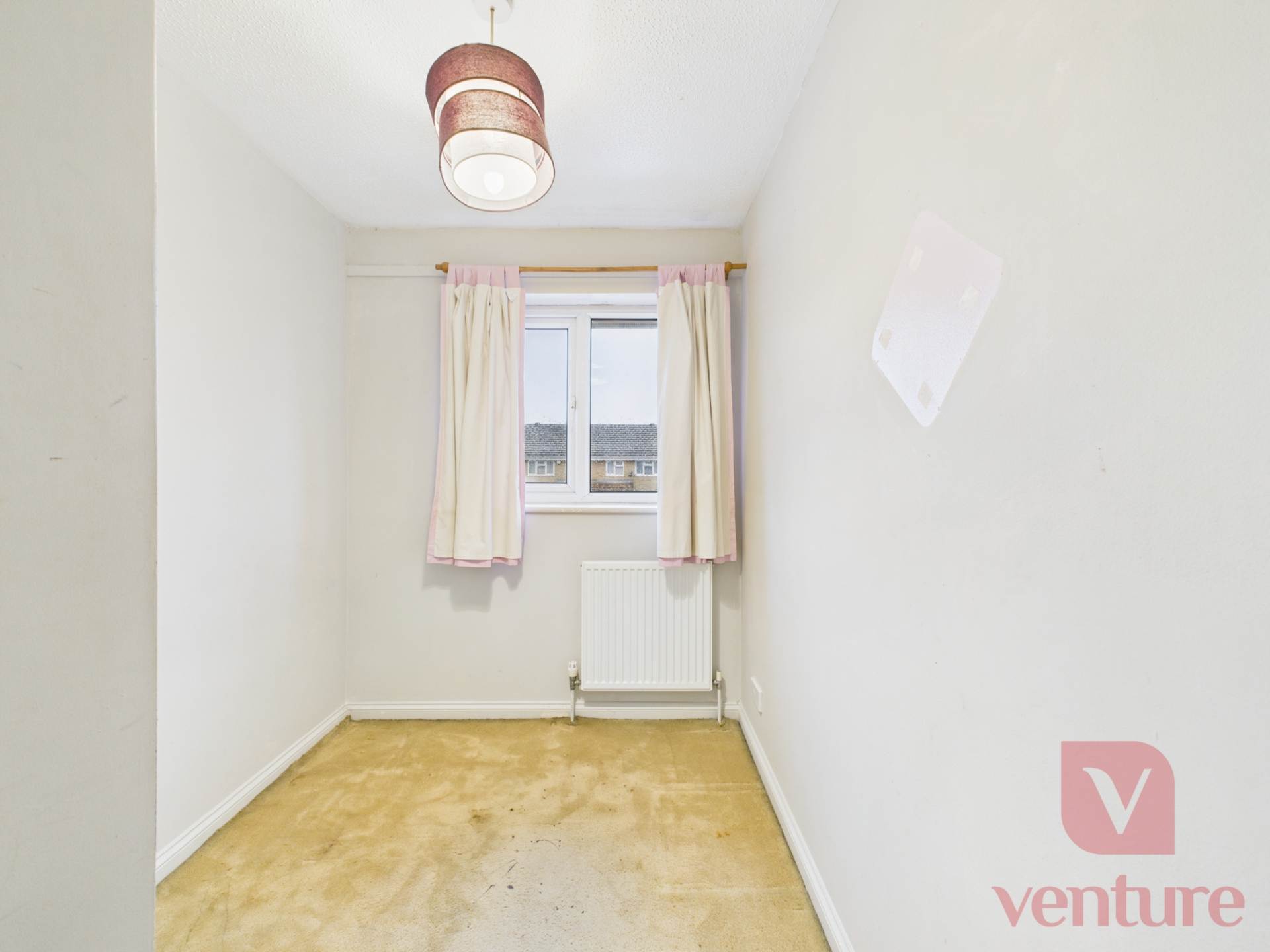 Petersham Close, Newport Pagnell, Image 11