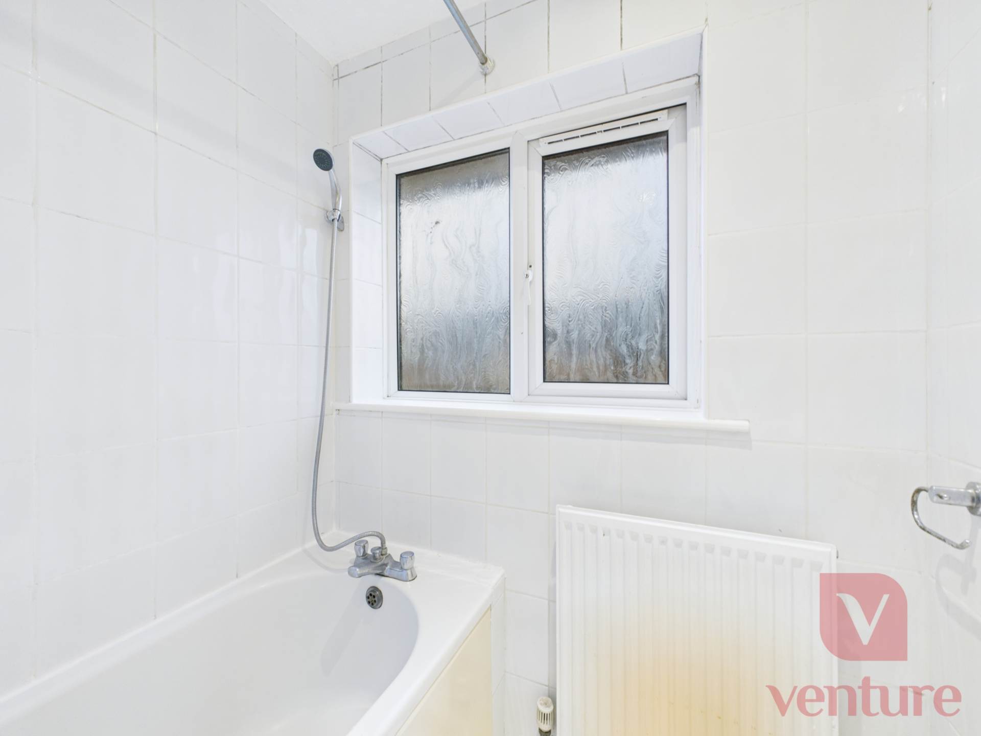 Petersham Close, Newport Pagnell, Image 13