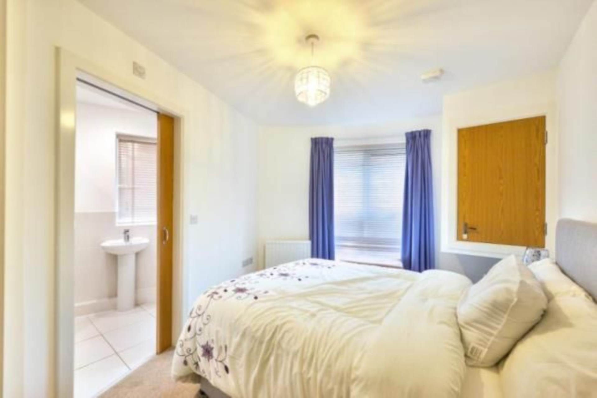 Bowling Green Close, Bletchley, Image 5