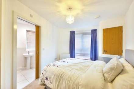 Bowling Green Close, Bletchley, Image 5