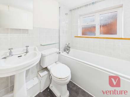 Silver Street, Newport Pagnell, Image 7