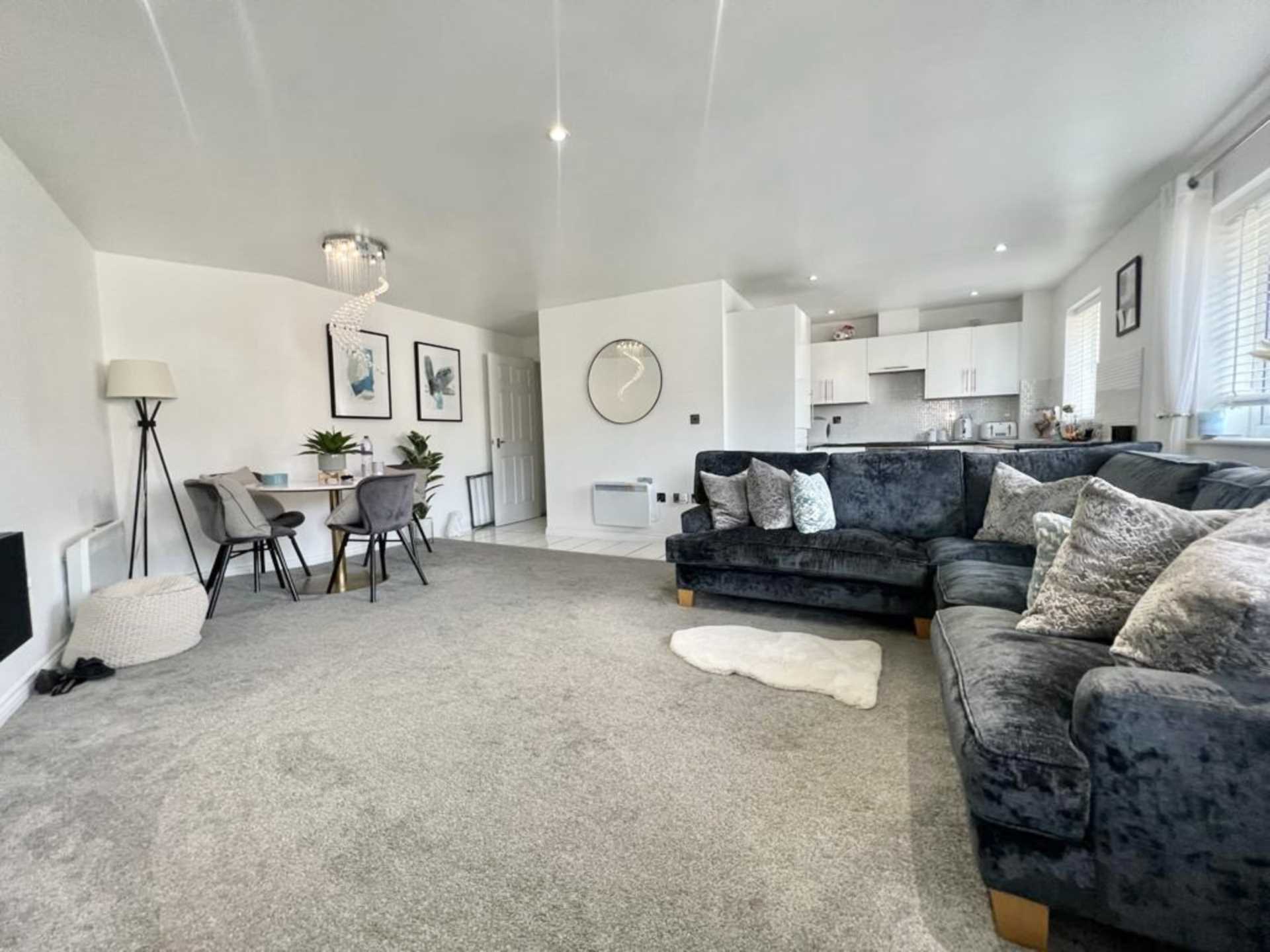 Kiln Way, Dunstable, Image 2