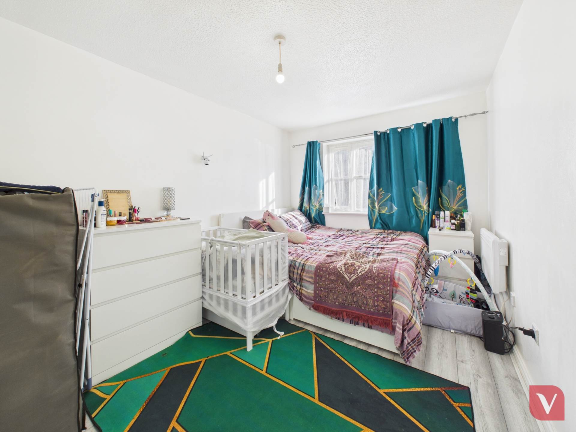 Larkspur Gardens, Luton, Image 5