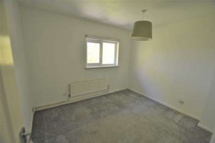 Kensington Drive, Great Holm, Image 4