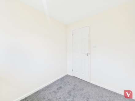 Kensington Drive, Great Holm, Image 9