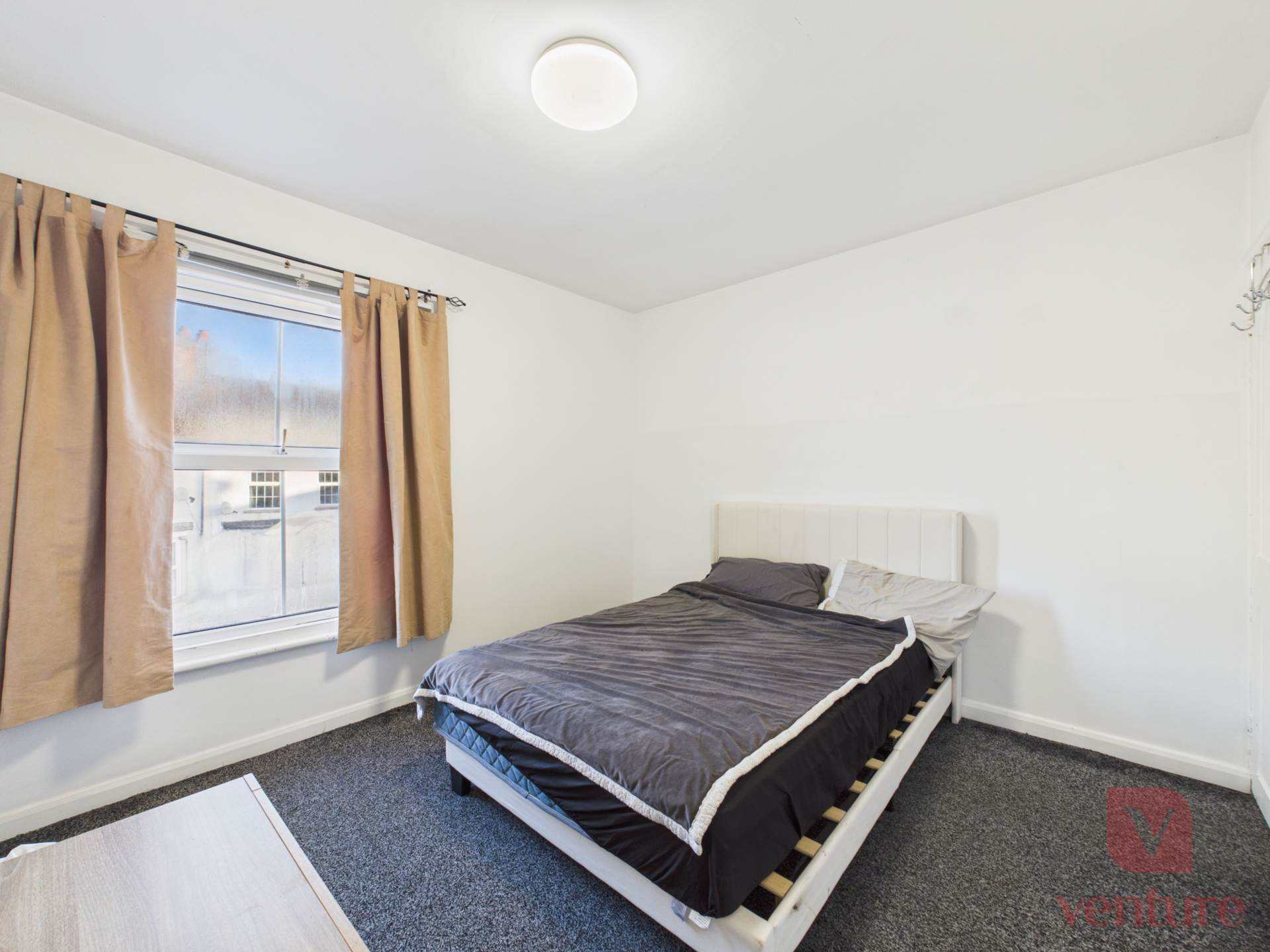 Ridgmount Street, Bedford, Image 11