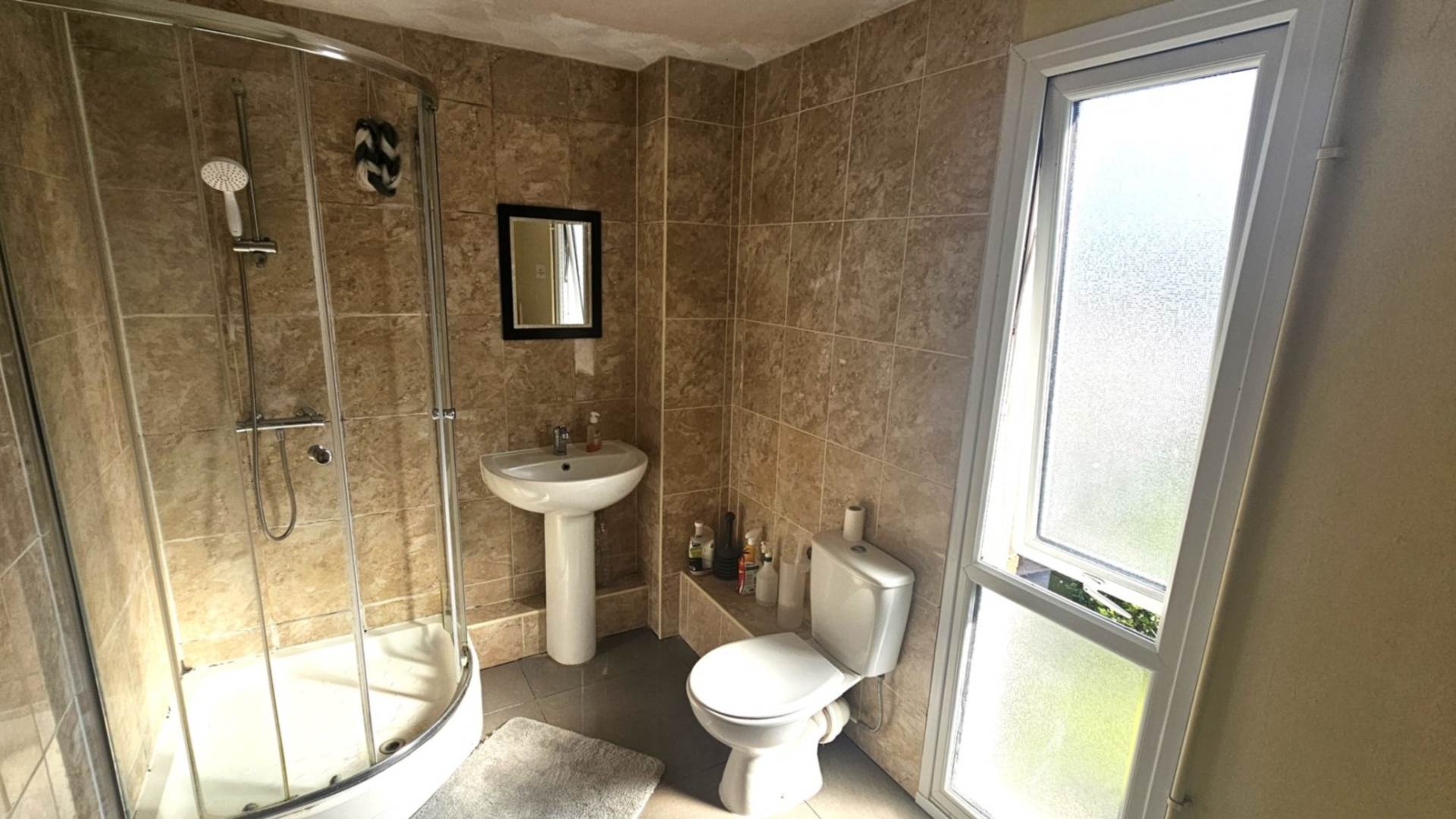 Greatmeadow, Northampton, Image 3