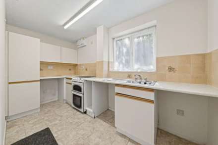 Avondale Mews, Kettering, Image 2