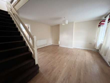 Butely Road, Luton, Image 2