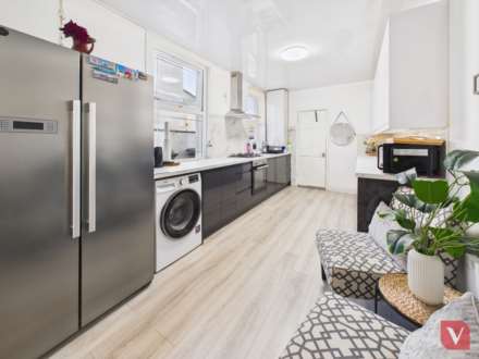 Highfield Road, Luton, Image 5