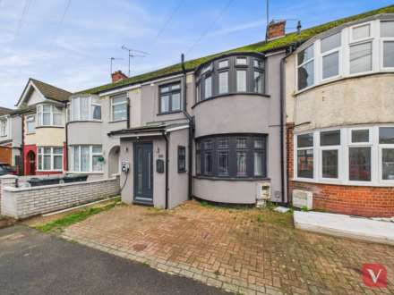 Runfold Avenue, Luton, Image 1