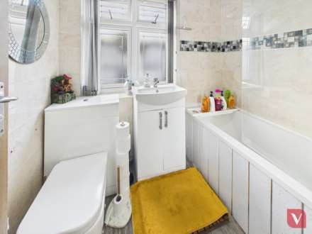 Runfold Avenue, Luton, Image 12