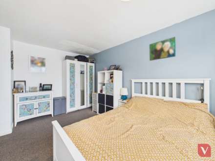 Inverness Close, Milton Keynes, Image 14