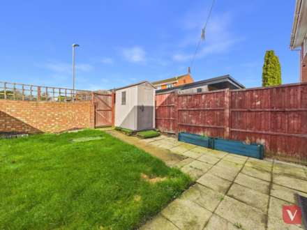 Inverness Close, Milton Keynes, Image 17