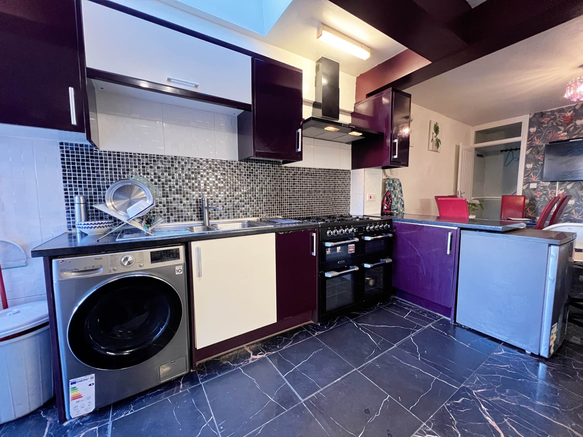 Ivy Road, Luton, Image 5