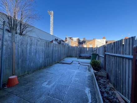 Ivy Road, Luton, Image 11