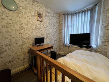 Ivy Road, Luton, Image 3