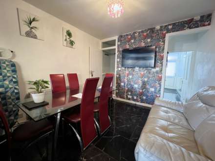 Ivy Road, Luton, Image 4