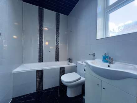 Ivy Road, Luton, Image 9