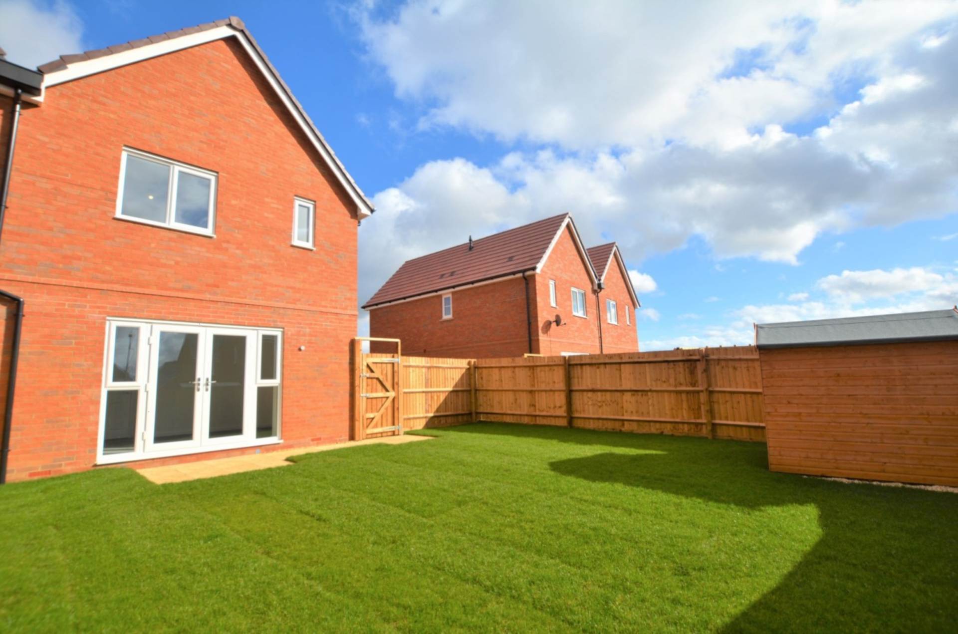 Sparrowhawk Crescent, Hardingstone, Image 13