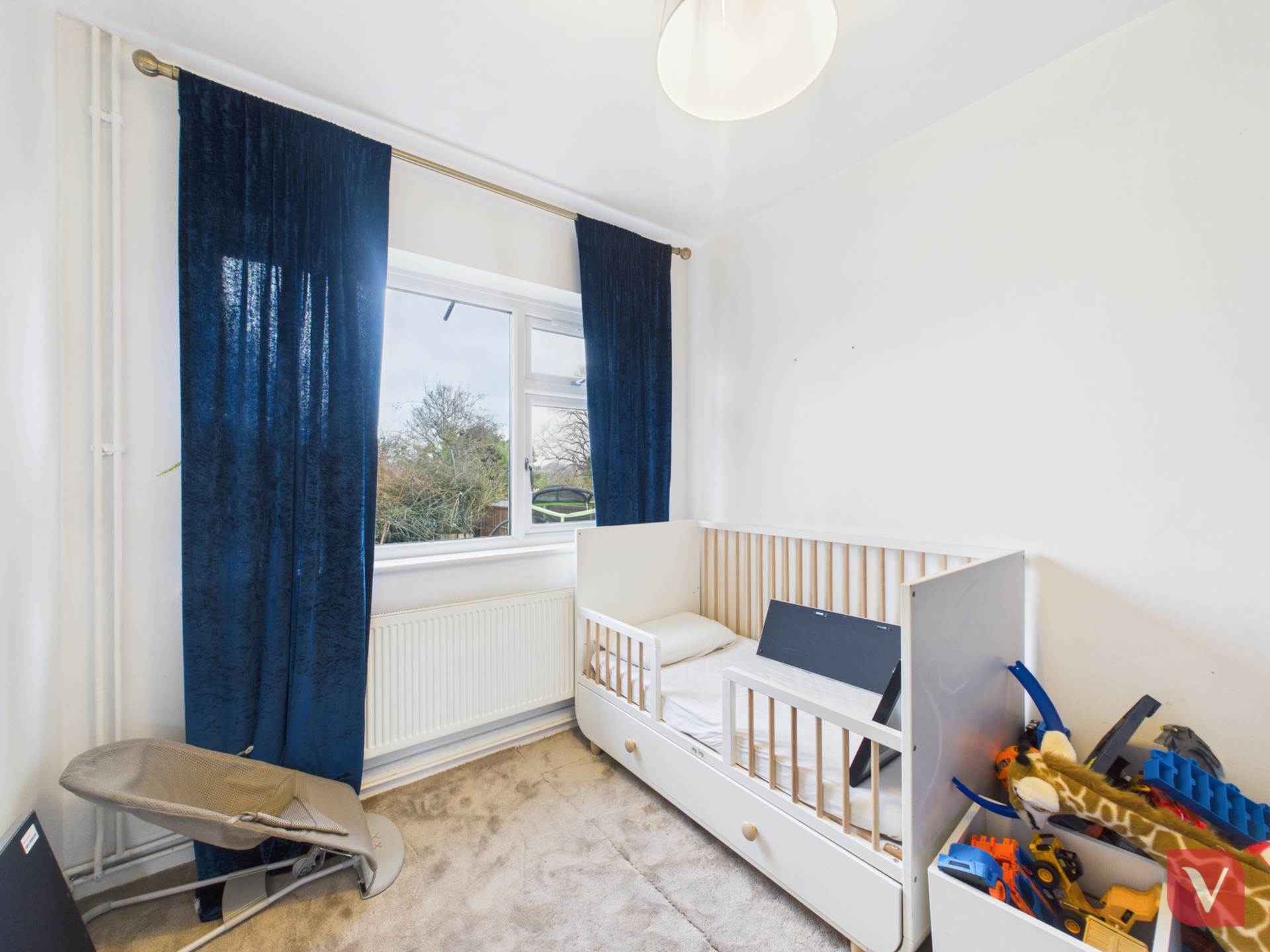 The Crest, Luton, Image 10