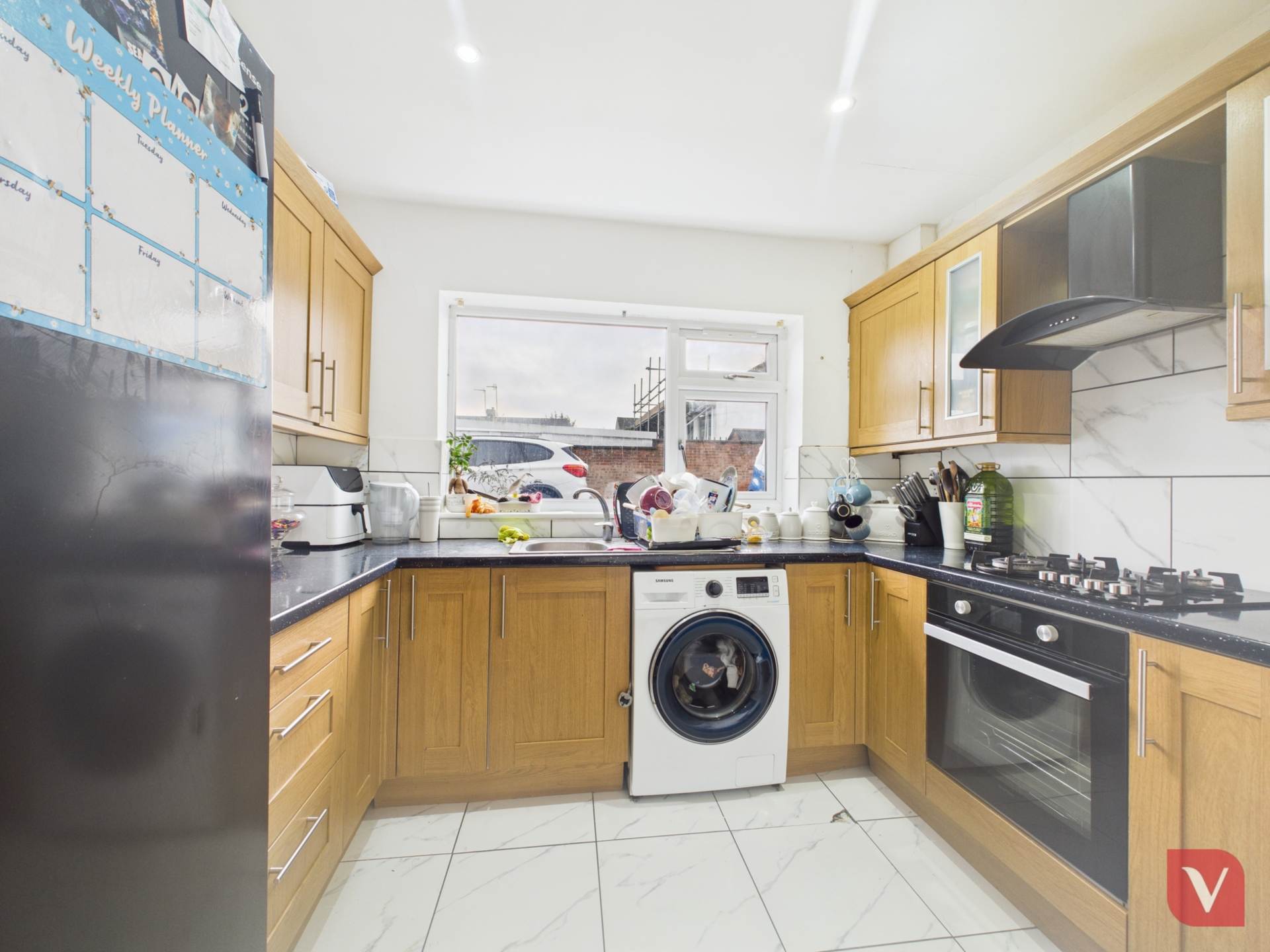 The Crest, Luton, Image 5