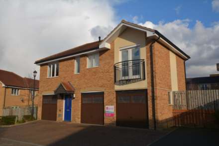 2 Bedroom Maisonette, Oakworth Avenue, Broughton