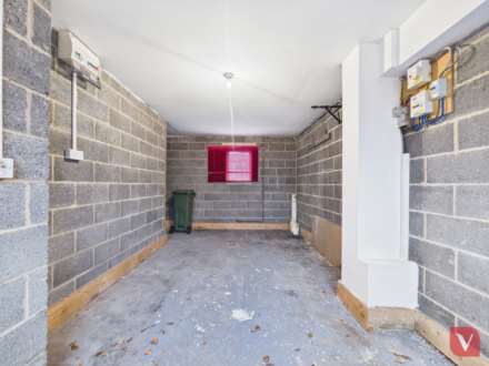 Oakworth Avenue, Broughton, Image 15