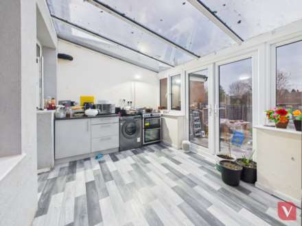 Shelley Road, Luton, Image 3