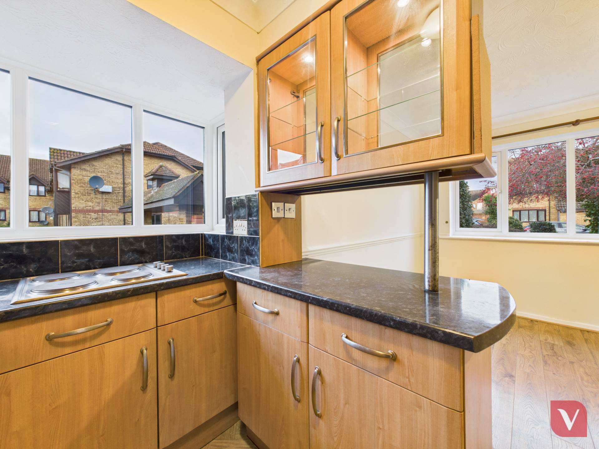 Redwood, Bedford, Image 11