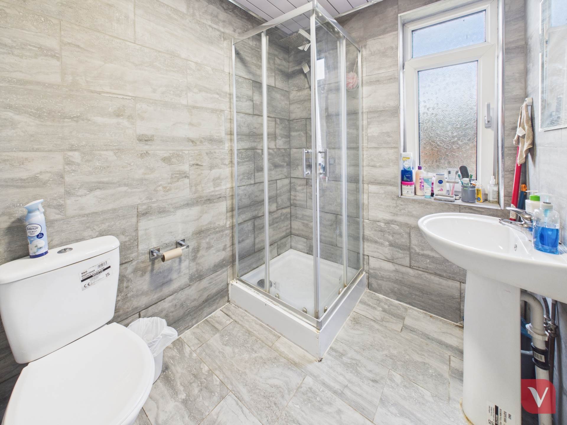 Poynters Road, Dunstable, Image 4