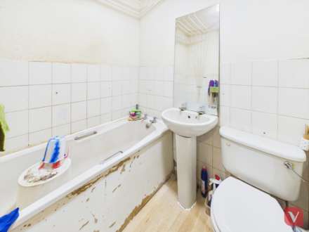 Swan Mead, Luton, Image 6